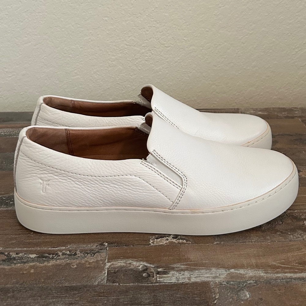 Frye Women’s “Lena” Leather Slip On Shoes! Size 8.5!!! - Picture 9 of 16